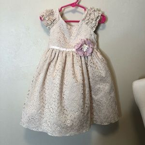 Little Girls Size 3T Formal Dress